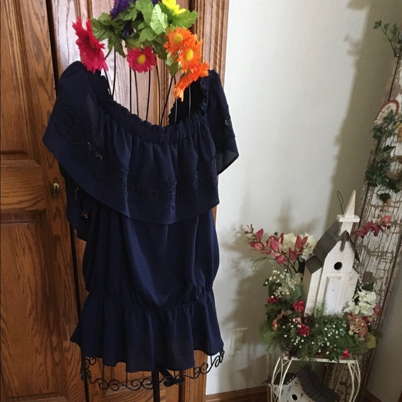 New York & Company DARK NAVY Off Shoulder Top - Picture 5 of 8